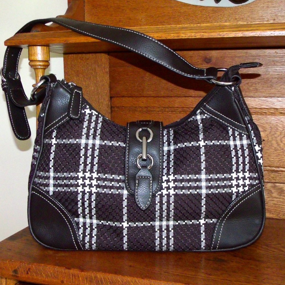 Croft & Barrow Bag, Hobo Style, Brown & Cream Plaid, Excellent Condition!